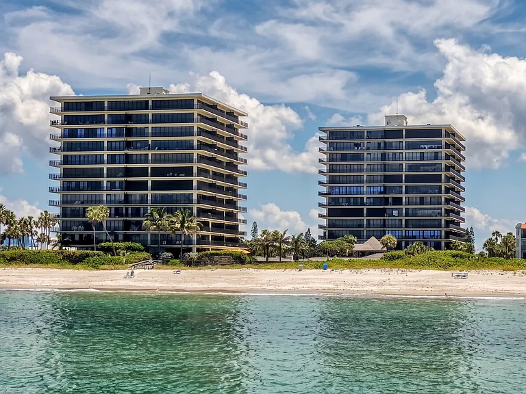 Bayshore Dr — Photo 30