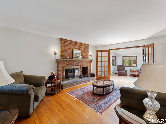 4th image of 111 Grand View Terrace
