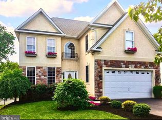 400 Baileys Run Ln, Springfield, PA 19064