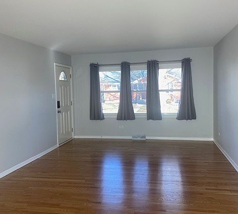 2nd image of 719 McKinley Ave