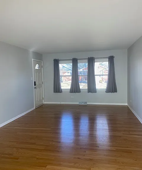 719 McKinley Ave — Photo 2