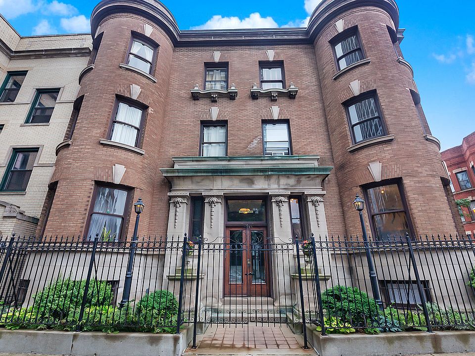 1st image of 525 W Belmont Ave APT 1W