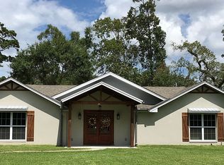430 Piney Point Dr, Sour Lake, TX 77659