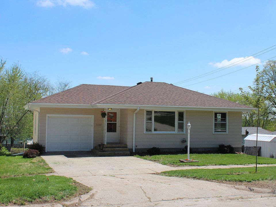 740 N. Orange, Wahoo