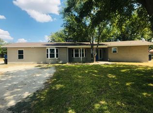 2025 Country Club Estates Cir, San Angelo, TX 76904