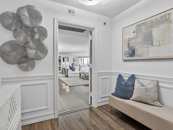 3rd image of 3015 S Ocean Boulevard #103