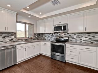 25765 Hillcrest Ave, Escondido, CA 92026