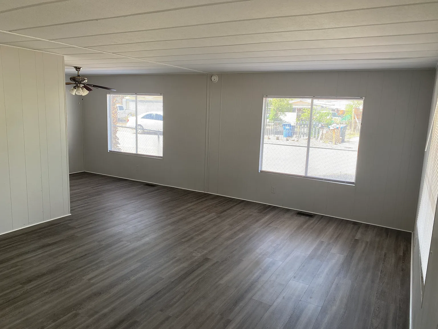 2 bed, 960 sqft, $975 — Photo 2