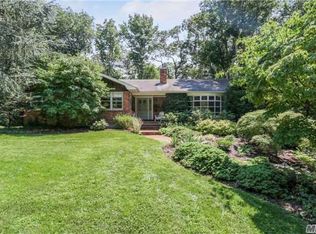 53 Southdown Rd, Huntington, NY 11743