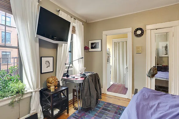 Rented by Corcoran | media 13