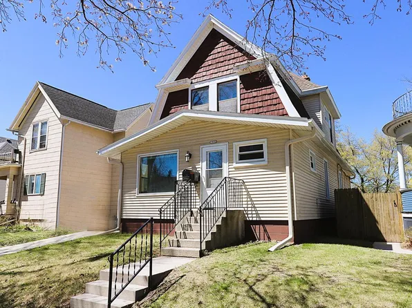 1932 North 9th STREET, Sheboygan, WI 53081