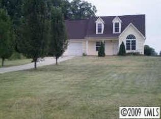 345 Third Creek Rd, Statesville, NC 28677