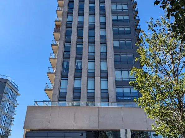 36 Park Lawn Rd, Toronto, ON
