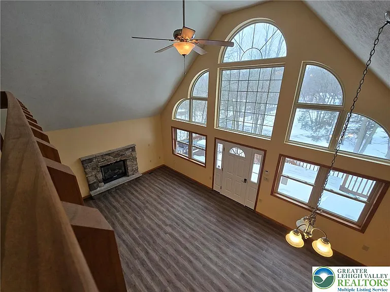 104 Flo Ct — Photo 7