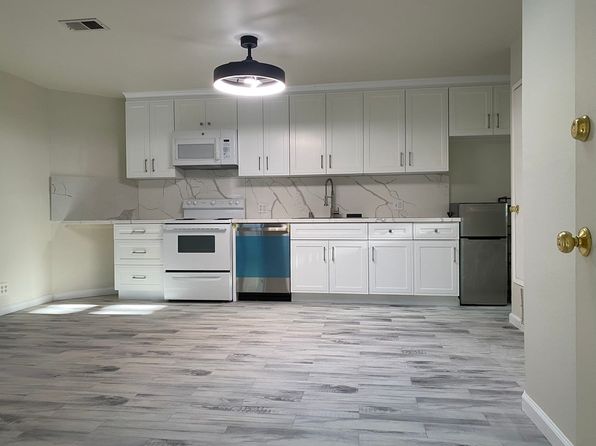 112 Natalie Dr, Moraga, CA 94556