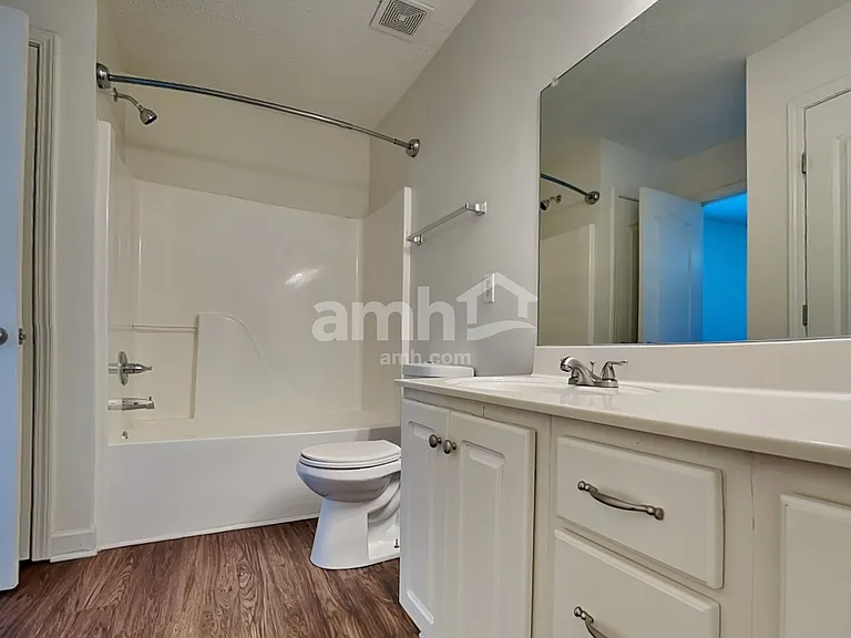 1504 Beaconcrest Cir — Photo 13