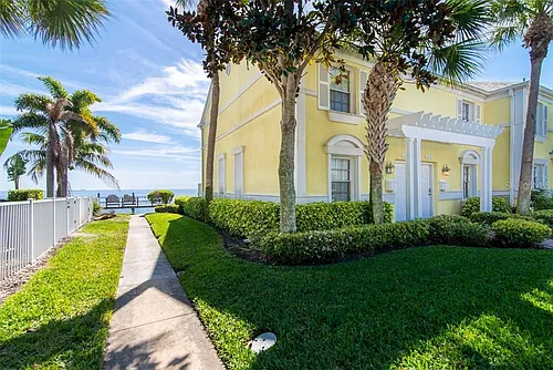 5018 Coquina Key Dr SE Photo 1
