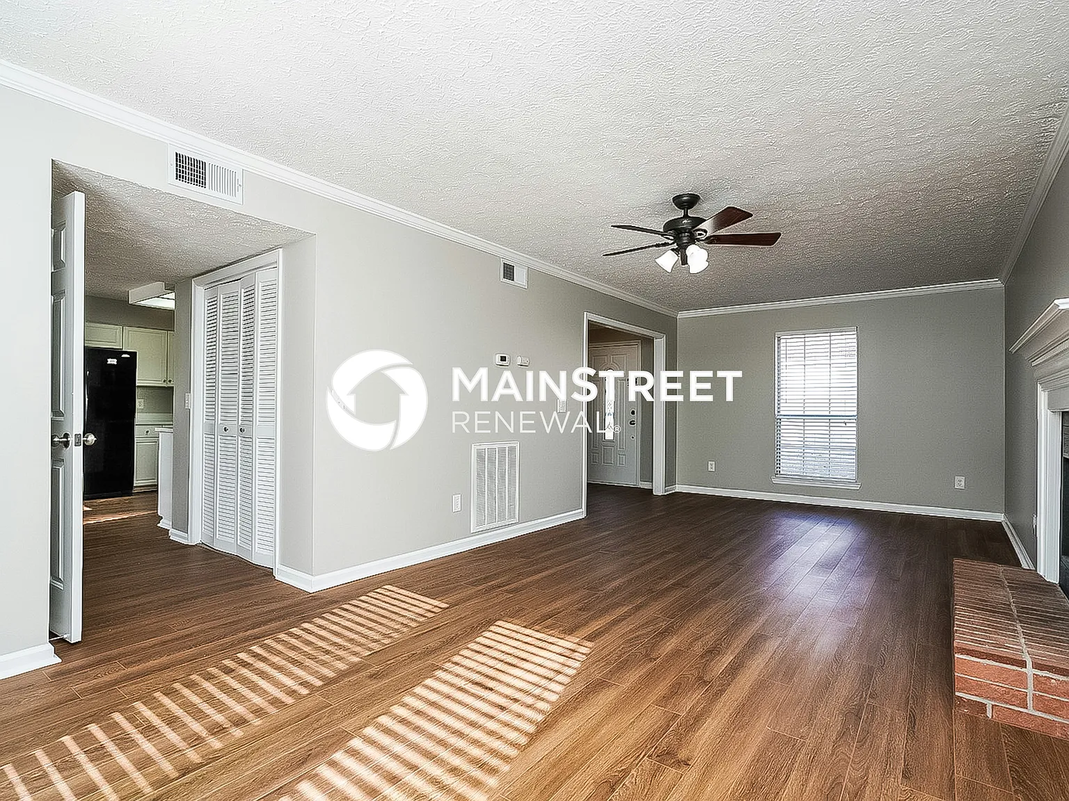 1425 Aaronwood Dr — Photo 3