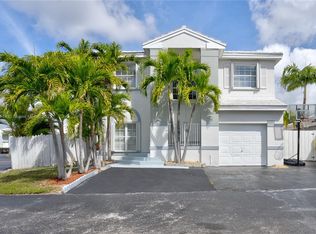 6401 SW 112th Pl, Miami, FL 33173