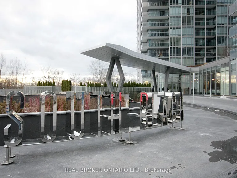 90 Park Lawn Rd #702 — Photo 15