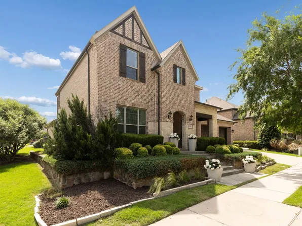 4908 Union Park Blvd E, Aubrey, TX 76227