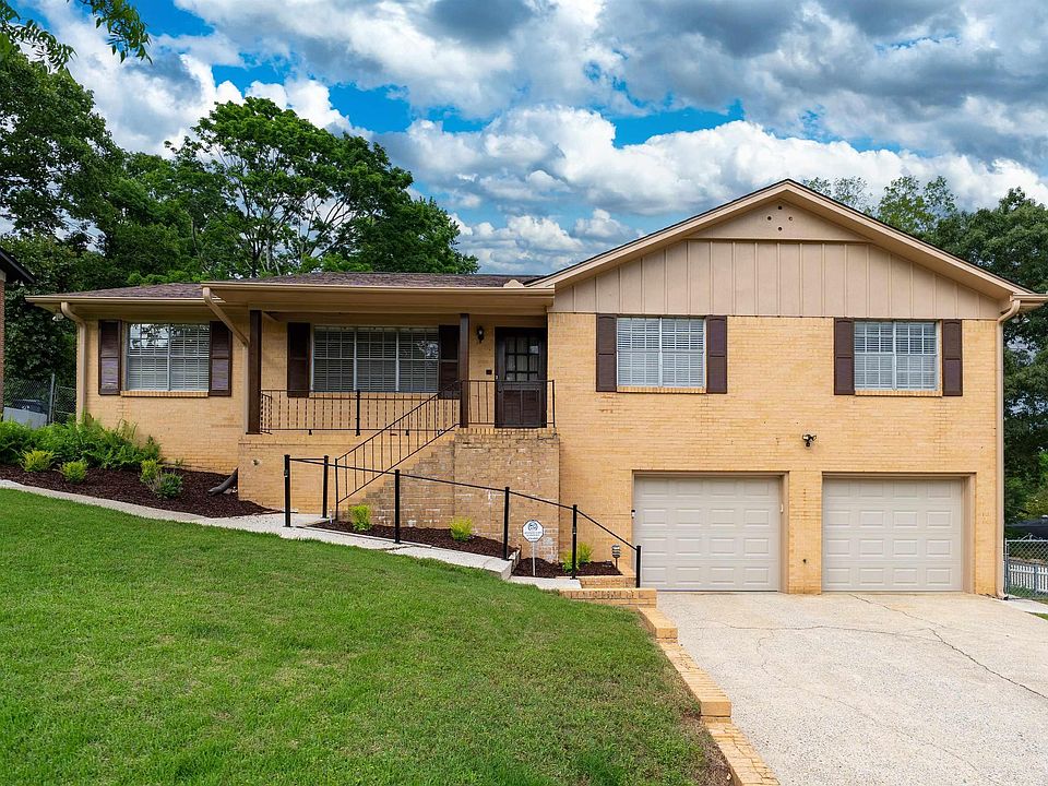 1st image of 436 Daniel Dr NE