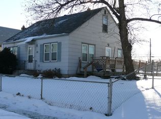 40 Jessamine Ave W, Saint Paul, MN 55117