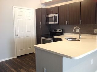 460 Strathmore Ln APT 104, Lafayette, CO 80026