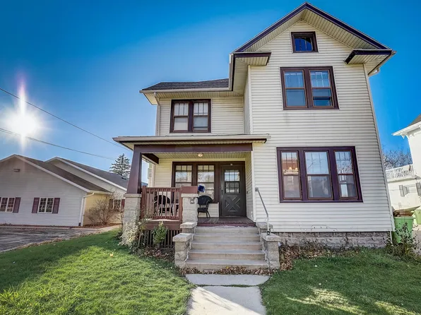 106 N Lincoln Ave, Beaver Dam, WI 53916
