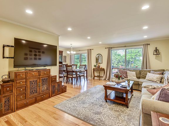 5th image of 5010 Cockney Ct