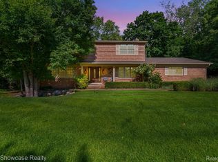54048 Mound Rd, Shelby Township, MI 48316