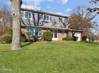 4 Lexington Rd, Howell, NJ 07731