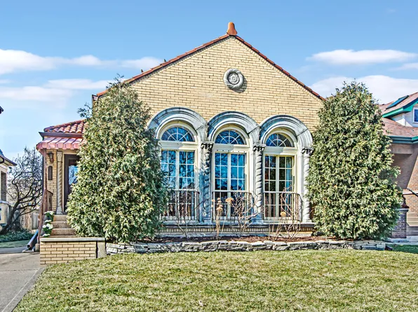 1219 Rossell Ave, Oak Park, IL 60302