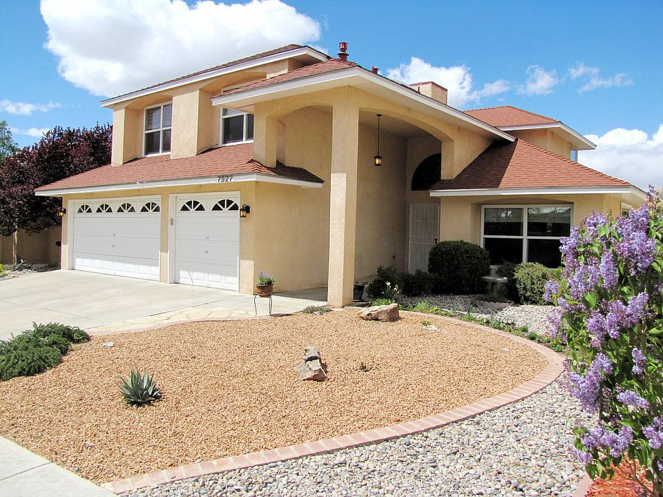 1st image of 7527 Jacobo Dr NE