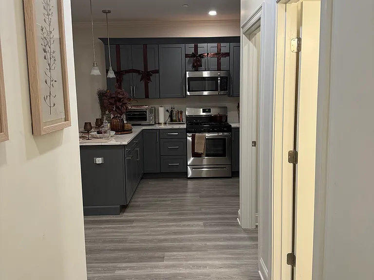 48 Nichols St #302 — Photo 3