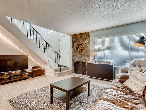 4th image of 1295 S Dillon Way