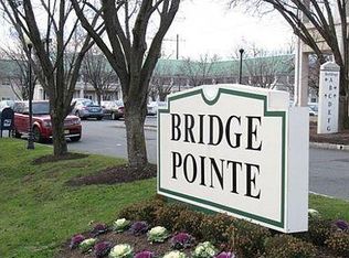 32 Bridge St, Metuchen, NJ 08840