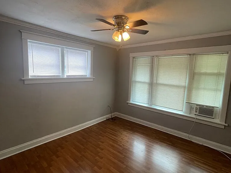 4010 Pennsylvania Ave — Photo 11
