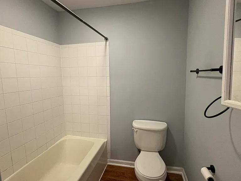 54 Diamond Ave — Photo 9