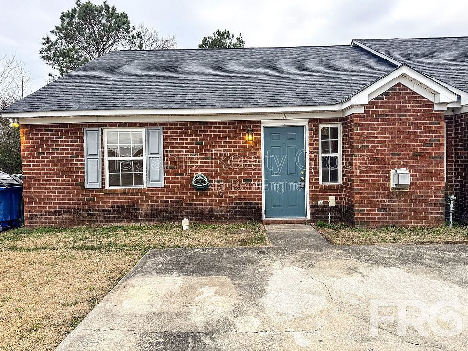 1st image of 3313 Parkway Ct