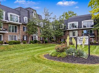 2845 Hikes Ln APT 302, Louisville, KY 40218
