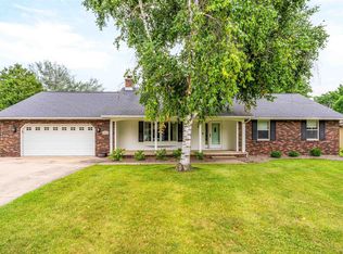 4812 W Wildflower Ln, Appleton, WI 54914