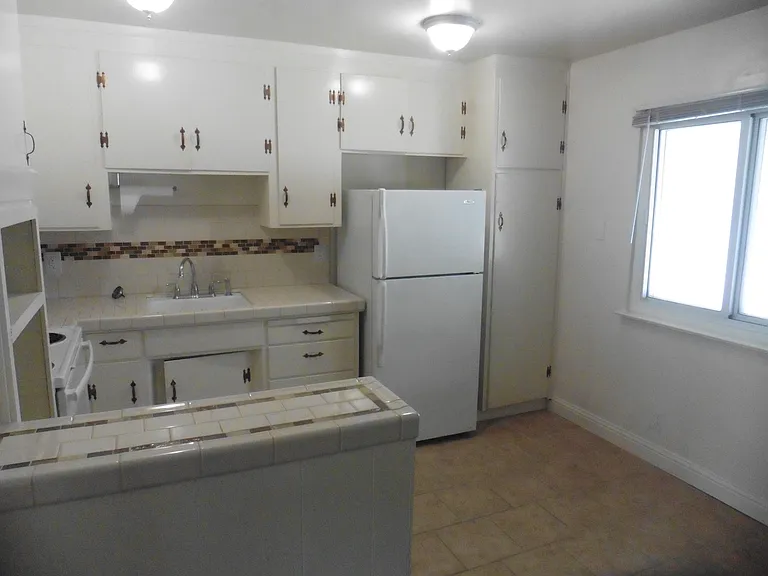 91 W Reed St — Photo 2