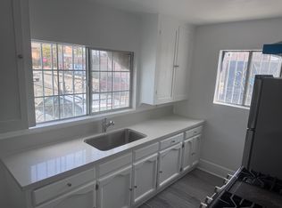 815 W 62nd Pl #815, Los Angeles, CA 90044