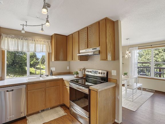 3rd image of 1955 5th St