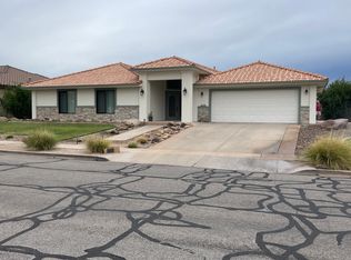 2116 W Rivers Edge Ln, St George, UT 84770