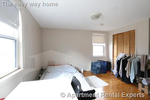 48 Kirkland St Photo 1