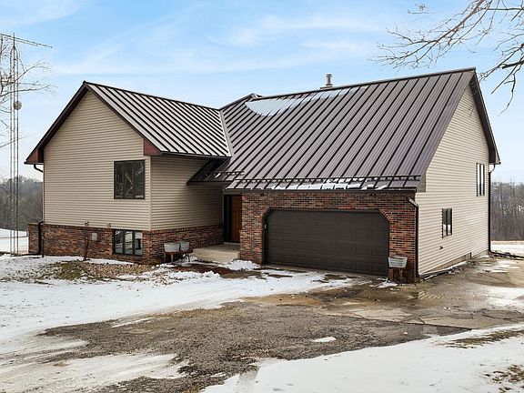 3rd image of 6851 Dugway Rd