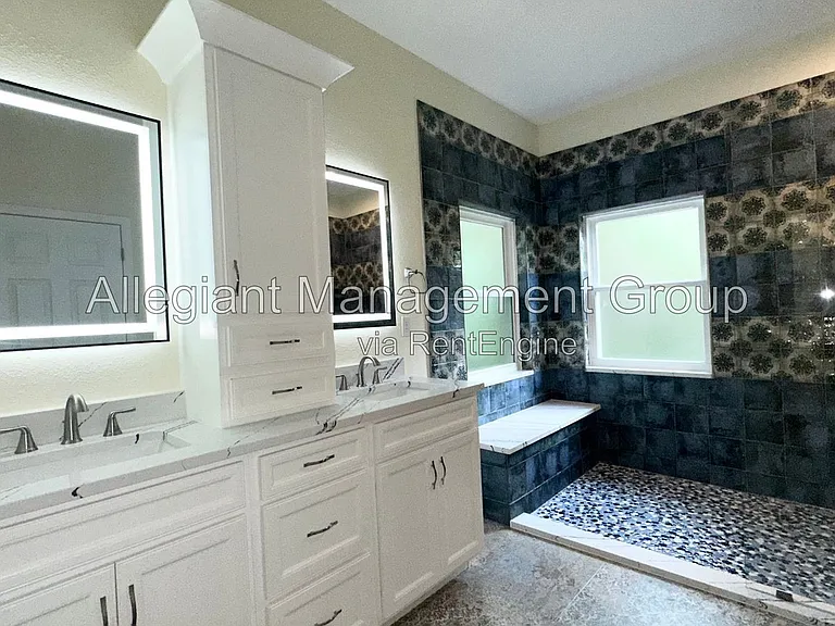 1287 Glendora Rd N — Photo 23