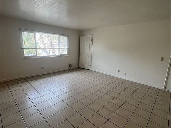 4th image of 2518 X St APT 7